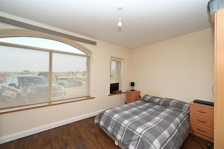 44a Braniel Road, Lisburn, BT27 5JJ - Photo 4