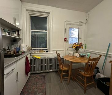 For Lease - 237 Dovercourt Road Unit# D, Toronto, Ontario - Photo 4