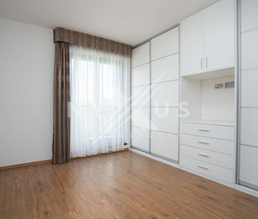Pronájem rodinného domu 204 m², Nad sadem 561, Praha - Photo 6