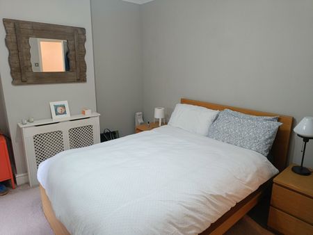1 Bed Flat, Albert Road, SE25 - Photo 5