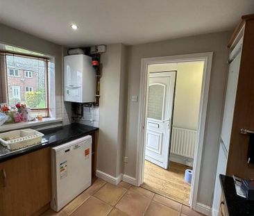 2 bedroom townhouse to rent - Photo 6