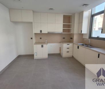 READY TO MOVE | NEAR TO AMENITIES | RESORT-LIVING - Photo 3