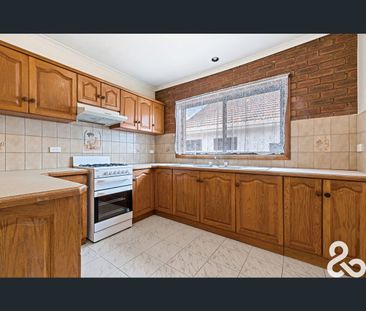 1/133 Gooch Street, Thornbury, Vic 3071 - Photo 3