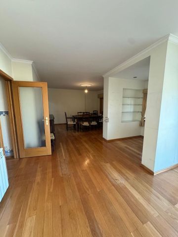 Apartamento em Liceu - Paço do Rei, Mafamude - Photo 2