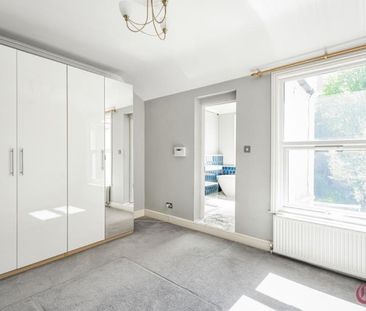 3 bedroom terraced house to rent - Photo 6