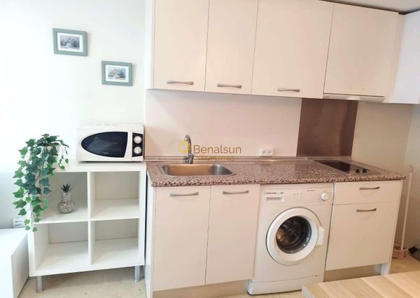 NICE APARTMENT WITH SEA VIEWS 150 METERS FROM THE BEACH IN BENALMADENA FOR RENT FOR LONG TERM