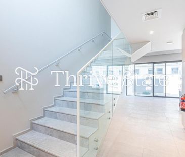 Near to Pool | Big Garden | 3BHK + Maids Room - Photo 1