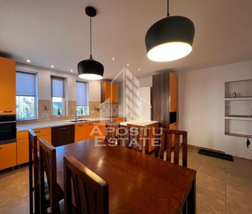 Casa individuala, 3 locuri de parcare, pet-friendly, Dumb... - Fotografie 6