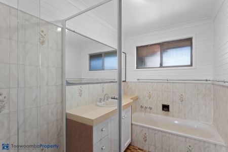 386 Stenner Street, 4350, Kearneys Spring Qld - Photo 3