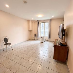 Beau Studio Metro Papineau - Photo 2