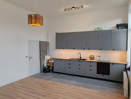 Appartement te huur - Foto 2