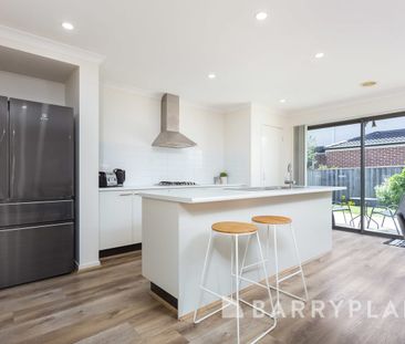 Stunning Family Living Opposite Parklands in Prime Point Cook Location - Photo 6