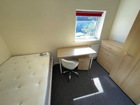 6 bedroom house share to rent - Photo 4