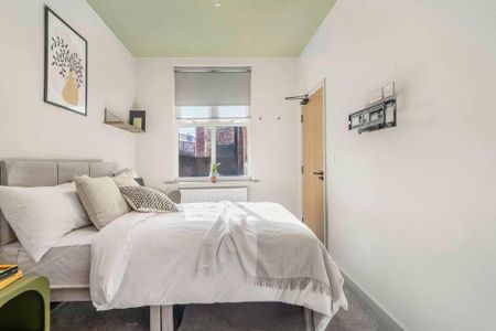 6 bedroom house of multiple occupation to rent - Photo 5