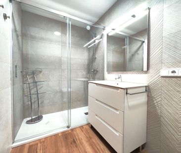 Piso de alquiler en Ca n'Aurell - Photo 4