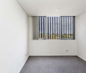 54 Formosa | Top Floor, North Facing - Photo 3