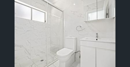 Modern Two Bedroom Granny Flat with Air Conditioning! - Photo 2