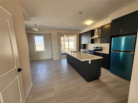 For Lease - 52 Vestry Way, Brampton, Ontario - Photo 5