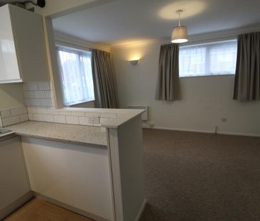1 bedroom terraced house to rent - Photo 4