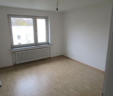 4-Zimmer-Wohnung mit Balkon in Bonn Friesdorf - Photo 2