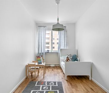 Bäckgatan 28 - Foto 1