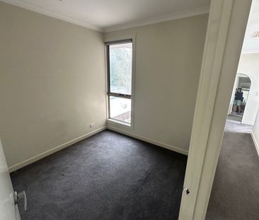 Ascot Vale - Photo 2