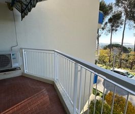 Location Appartement 2 pièces 46m² TOULON 83200 - Photo 2