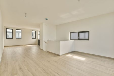Appartement te huur: Adriaen Blockstraat 42-F 1363 LT Almere - Photo 2