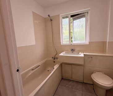 1 Bed Maisonette, Coe Avenue, SE25 - Photo 4