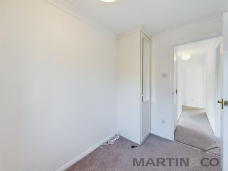 3 bedroom semi-detached house to rent - Photo 5