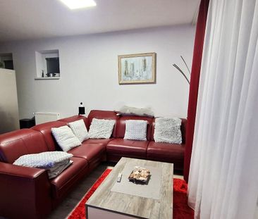 Pronájem bytu 1+kk 35 m² - Fotografie 2
