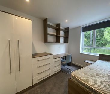 3 bedroom apartment to rent - Photo 3