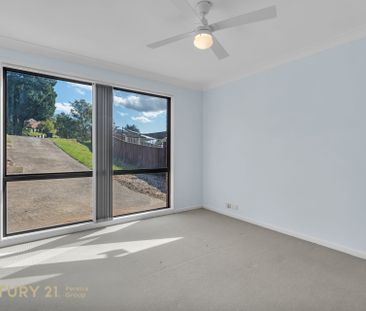 Neatly Presented Family Home - Photo 2