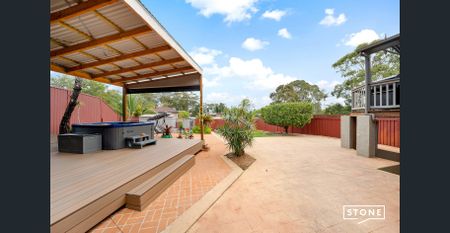 Spacious Family Home + Entertainer's Dream - Photo 2