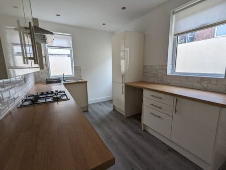 Cobham Avenue, Orrell Park, L9 3BP - Photo 3