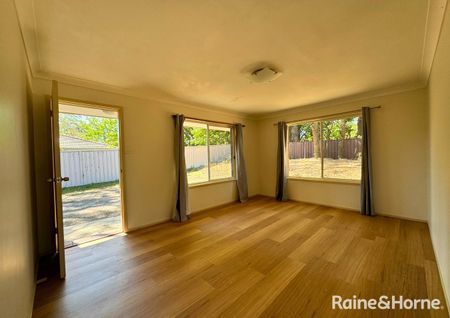 2/28 Numrock Street, Bomaderry, NSW 2541 - Photo 4