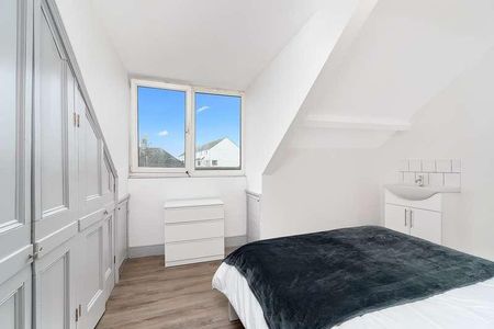 North Road West, Stonehouse, Plymouth, PL1 - Photo 3