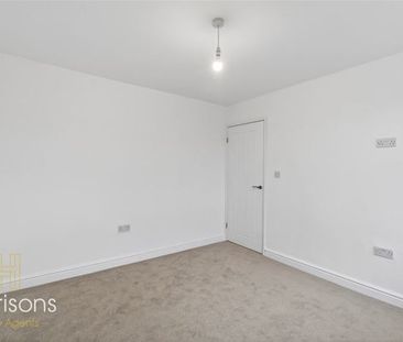 Somerton Road, Bolton - Photo 5