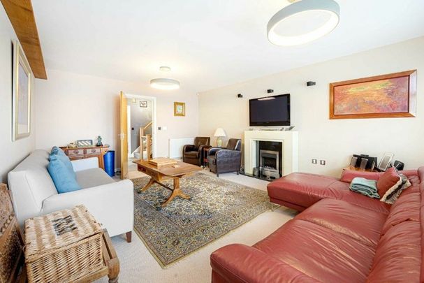 Home Park Road, Wimbledon Park, SW19 - Photo 1