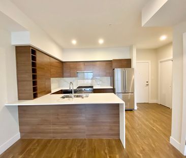Top Floor 1 bed + den/2 bath at The Beverly (#612) - Photo 6