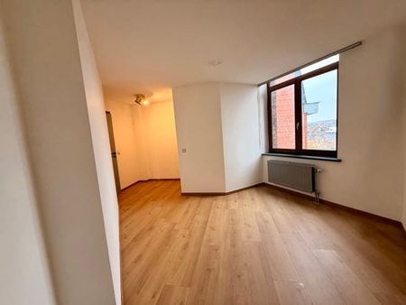 Appartement te huur - Photo 2