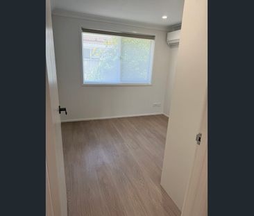 Fully Renovated Duplex - Walk to Pacific Fair! - Photo 2