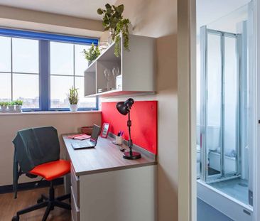 Silver Ensuite - Photo 5