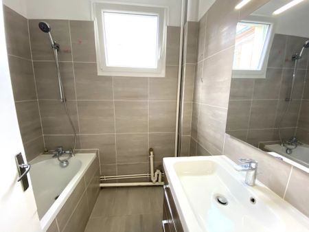 Location Appartement 3 pièces 60m² COLOMBES 92700 - Photo 3