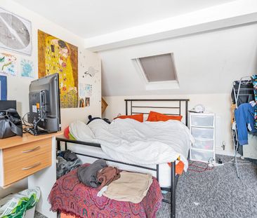 6 bedroom terraced house to rent - Photo 1