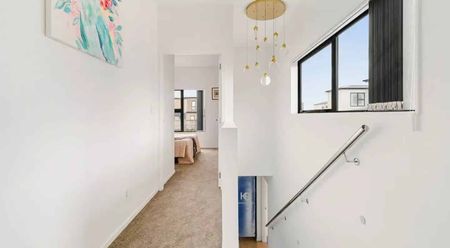 Home in Mangere - Photo 3