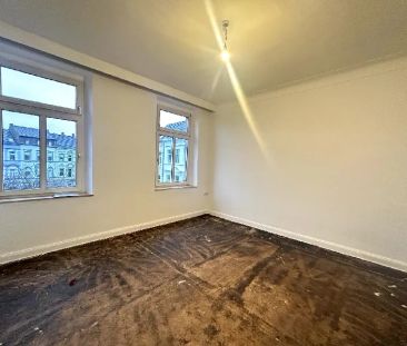 SCHÖNE 2-ZIMMER WOHUNG IN EINEM CHARMANTEN ALTBAU ZUMIETEN! - Foto 1