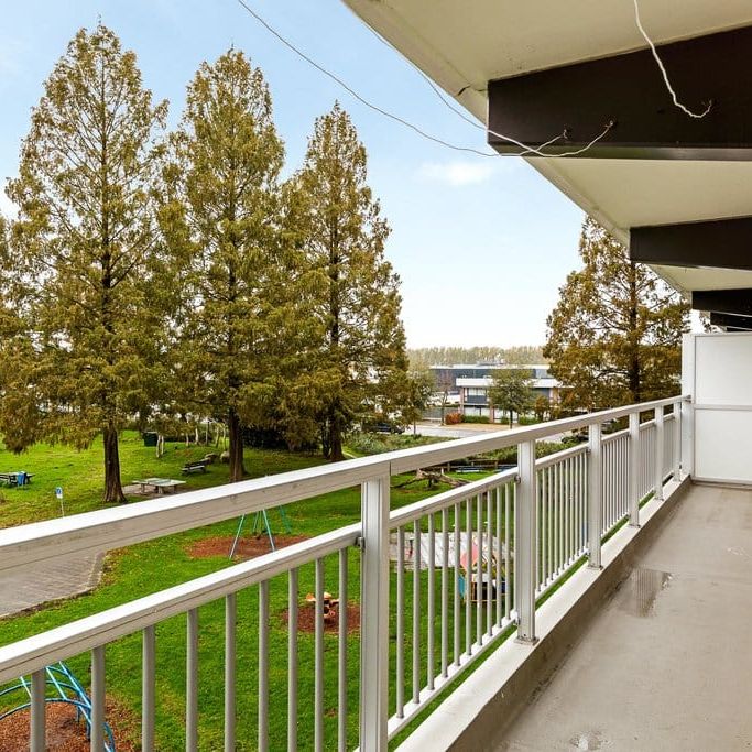 Appartement te huur: Heemraadweg 223 1382 HR Weesp - Photo 1