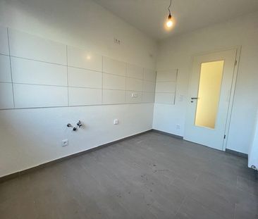 *Aufzug*Balkon*Erstbezug nach Sanierung*Tageslichtbad* - Foto 3