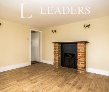 2 bedroom house to rent Guildford Lane Cottages, Guildford Lane, Gu... - Photo 1